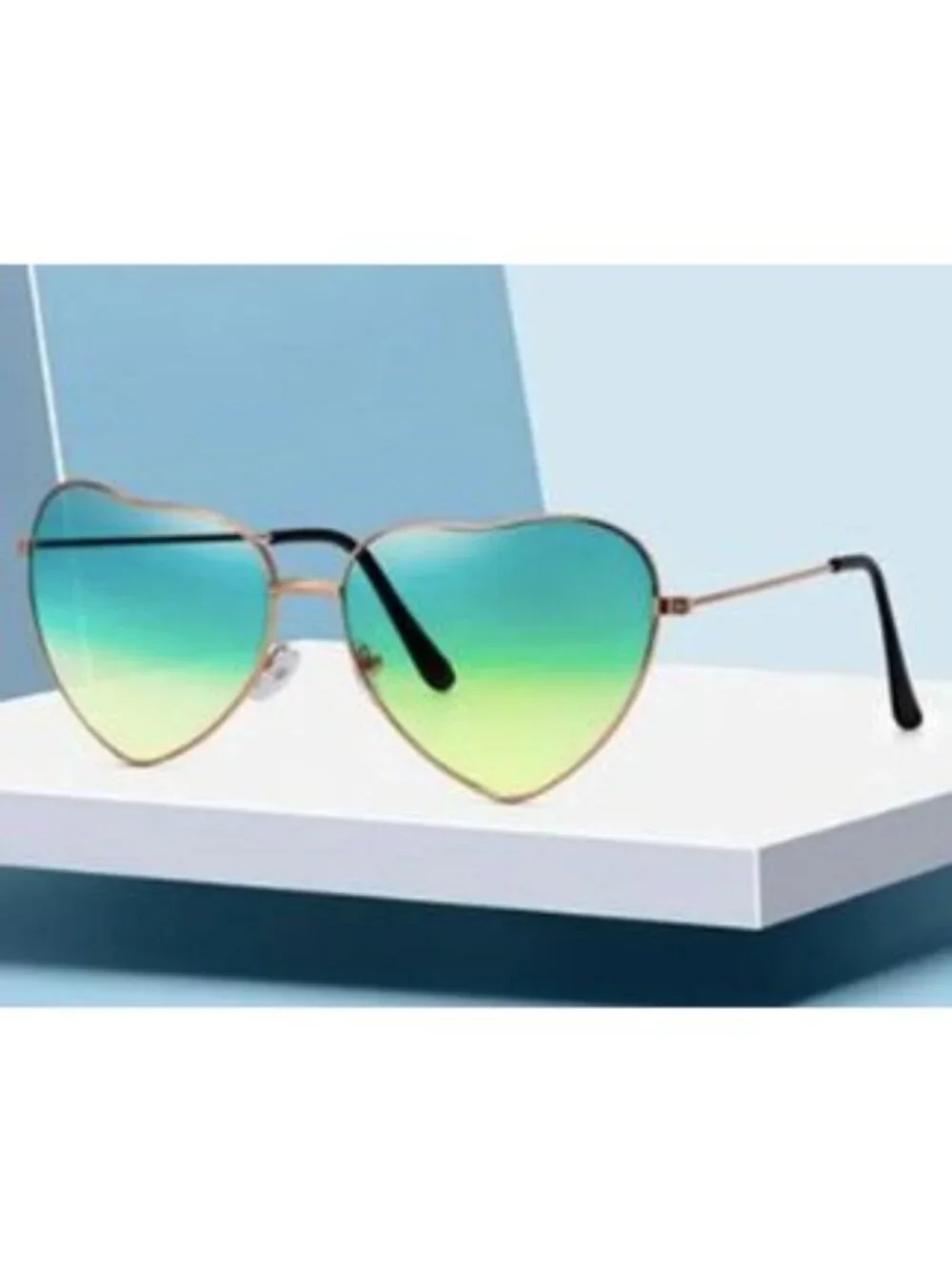 Heart-Shaped Green to Yellow Gradient Lenses Sunglasses With Gold Frame